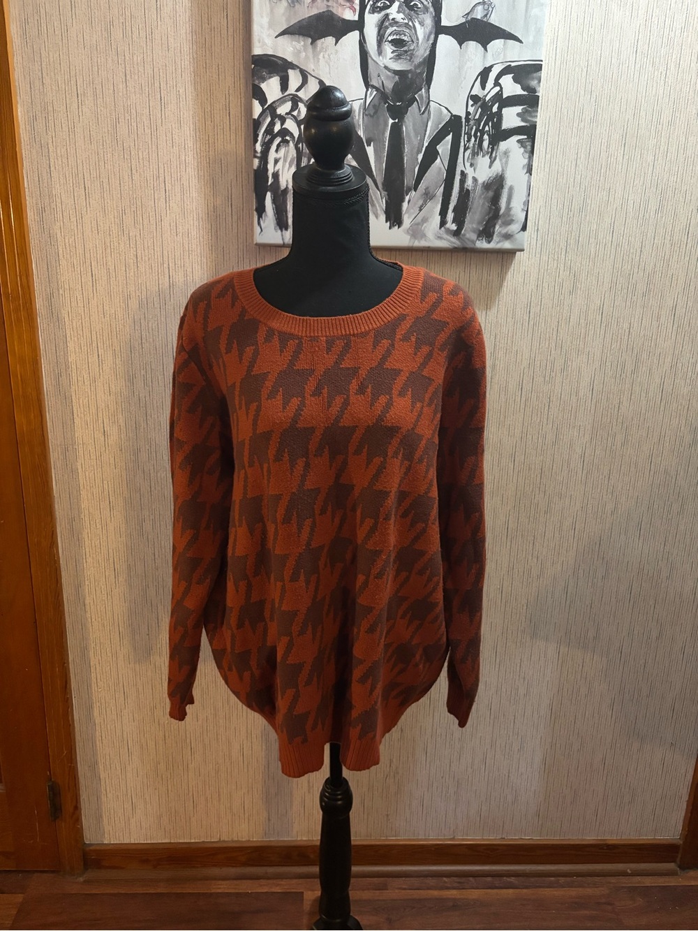 Women's Rust and Brown Houndstooth Sweater